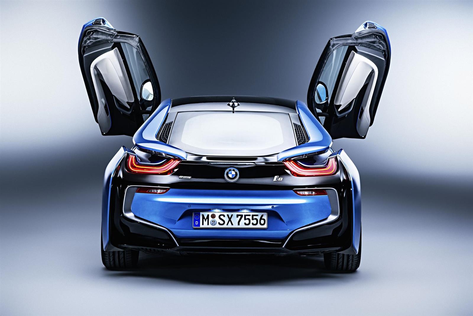 2017 BMW i8