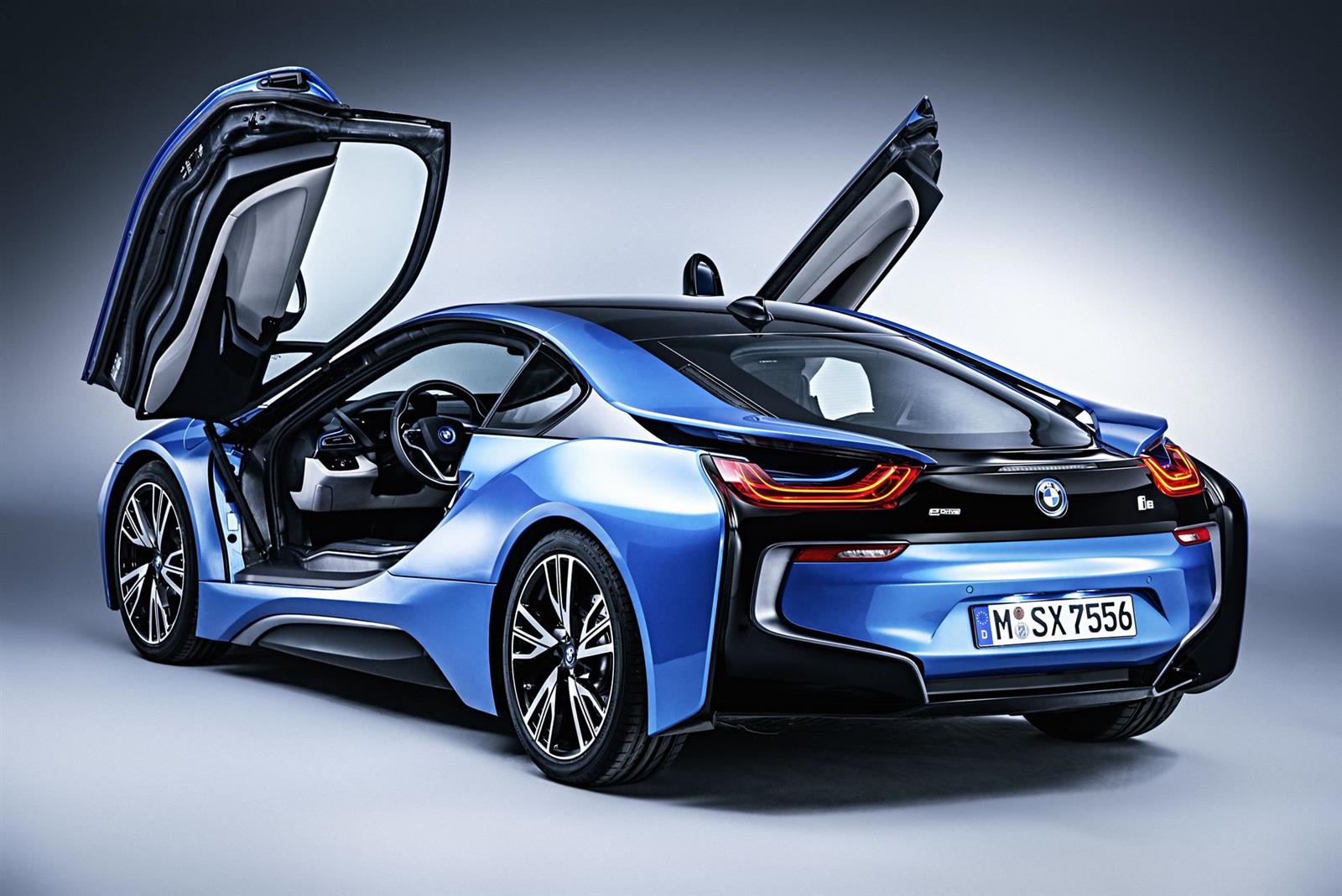 2017 BMW i8