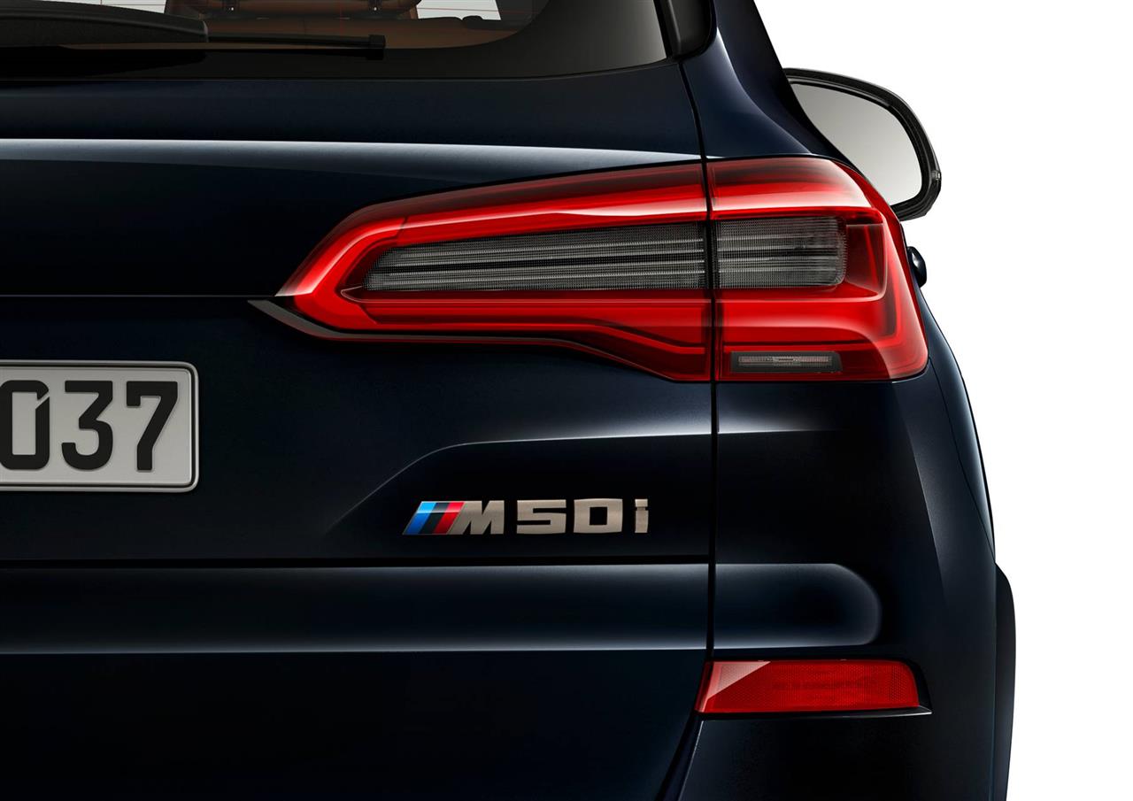 2019 BMW X5 M50i