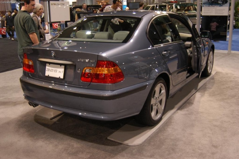 2004 BMW 3-Series