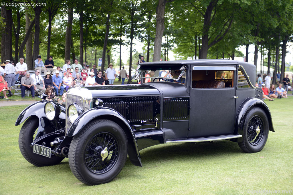 Купить машинку stoewer. Бентли 1929. Раритетные Бентли. Stoewer r200 автомобиль. Bentley Speed Six 1929 года.