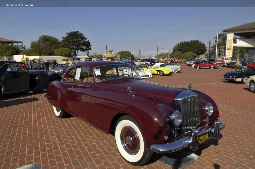 1954 Bentley R Type background image