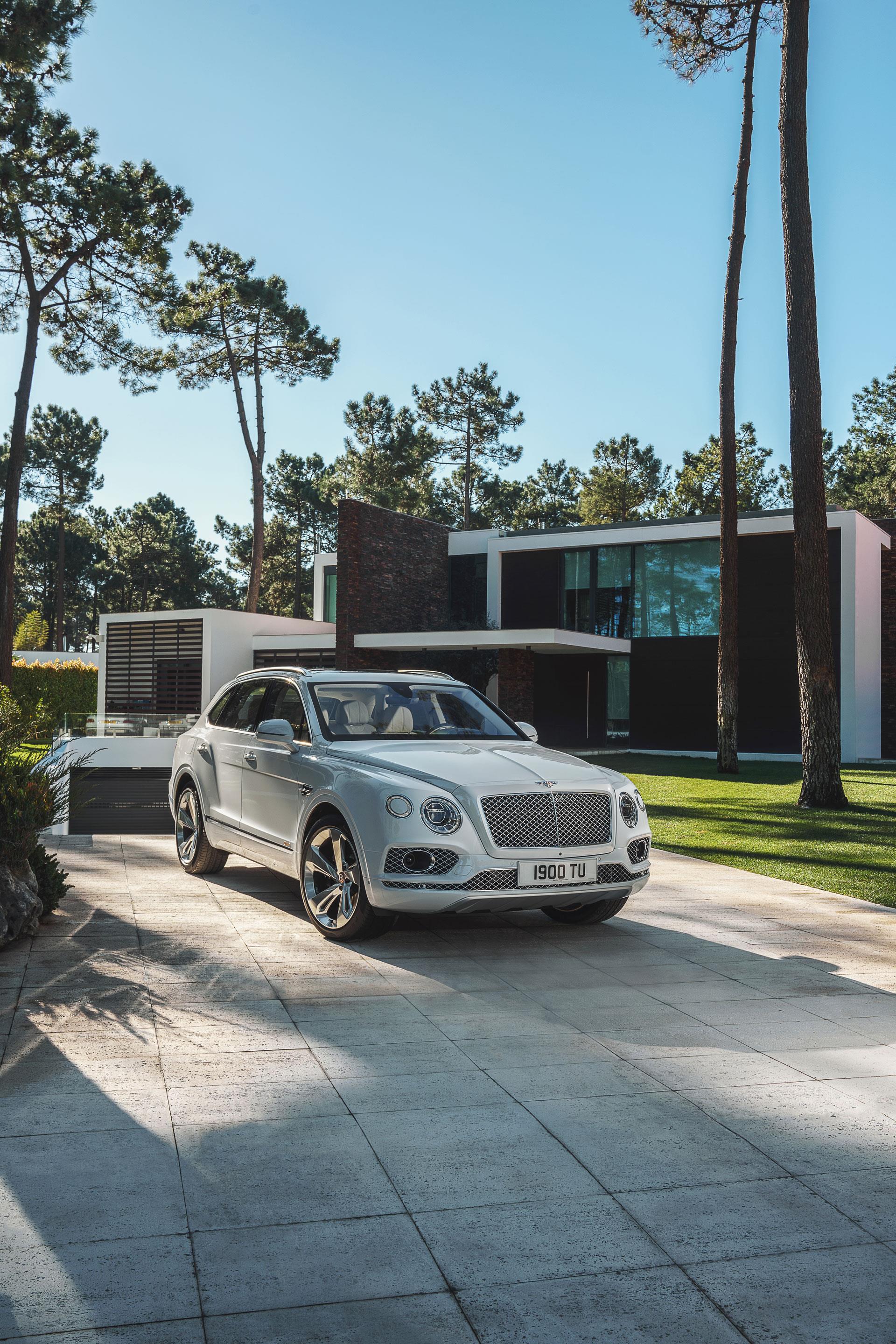 2018 Bentley Bentayga Hybrid