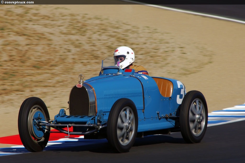 1925 Bugatti Type 35C background image