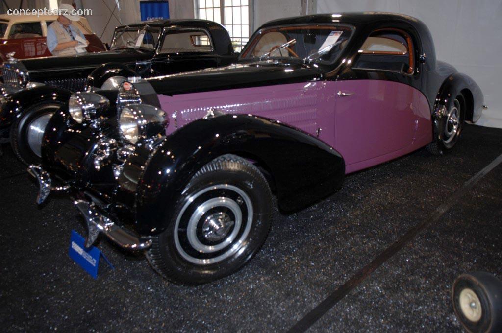 1938 Bugatti Type 57 background image