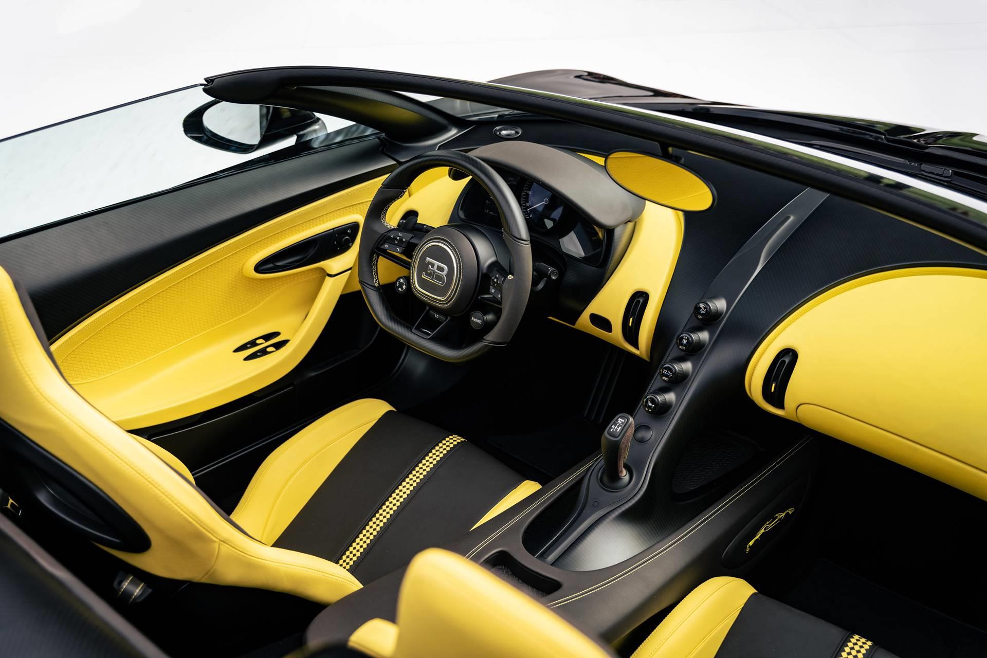 2022 Bugatti W16 Mistral