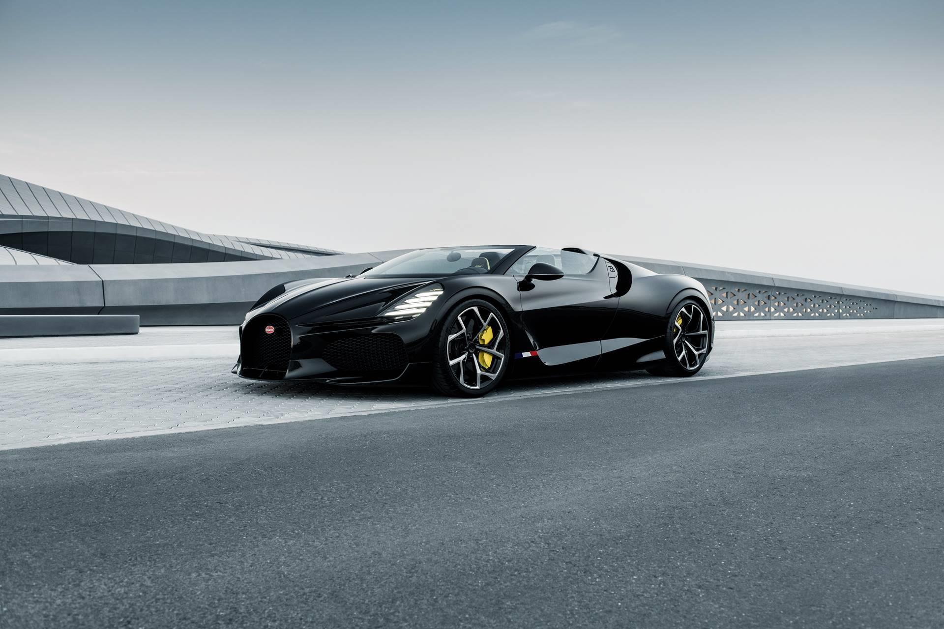 2022 Bugatti W16 Mistral