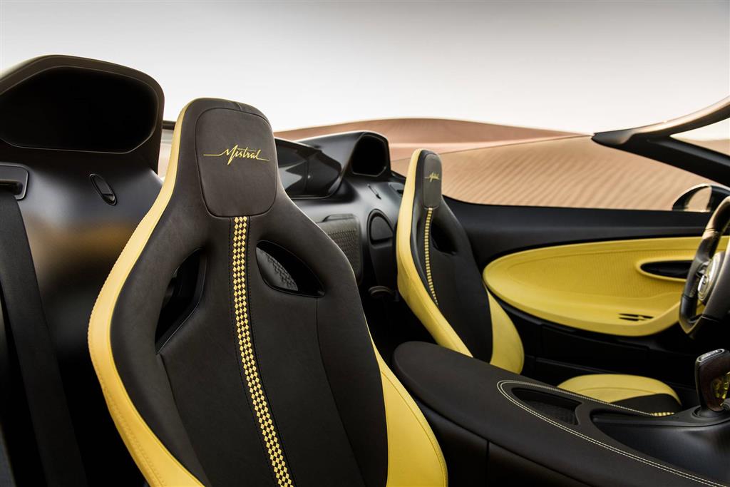 2022 Bugatti W16 Mistral