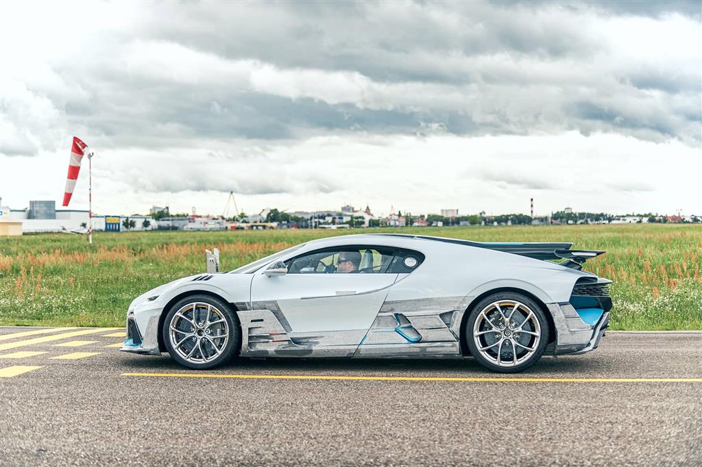 2021 Bugatti Divo