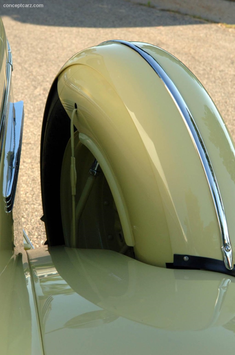 1939 Buick Series 60 Century