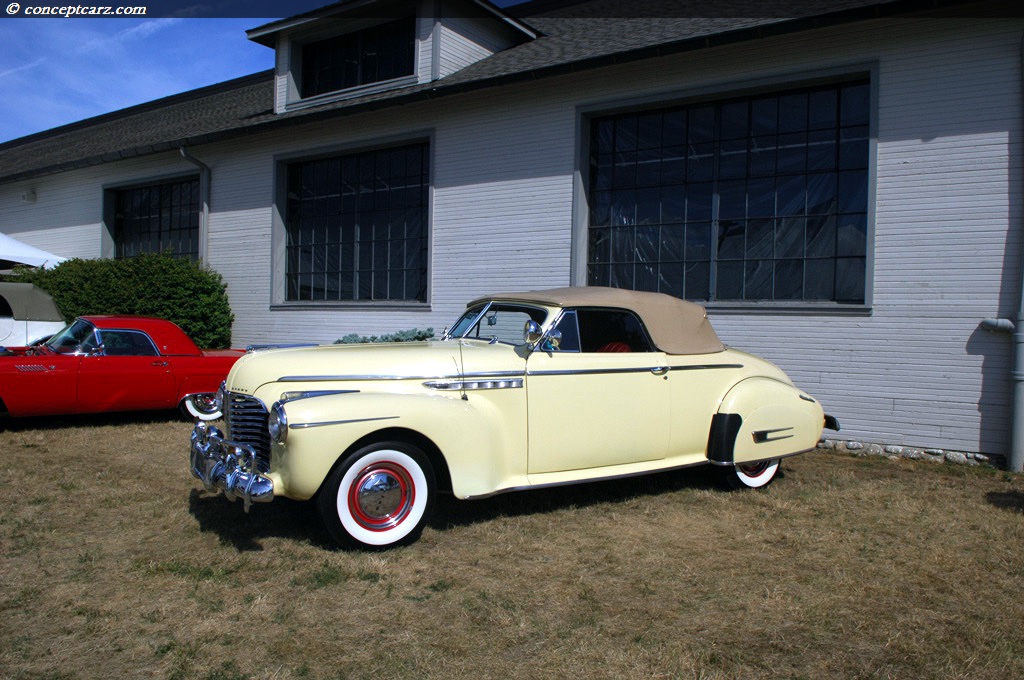 1941 Buick Series 70 Roadmaster background image