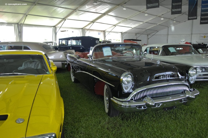 1954 Buick Series 100 Skylark vehicle information