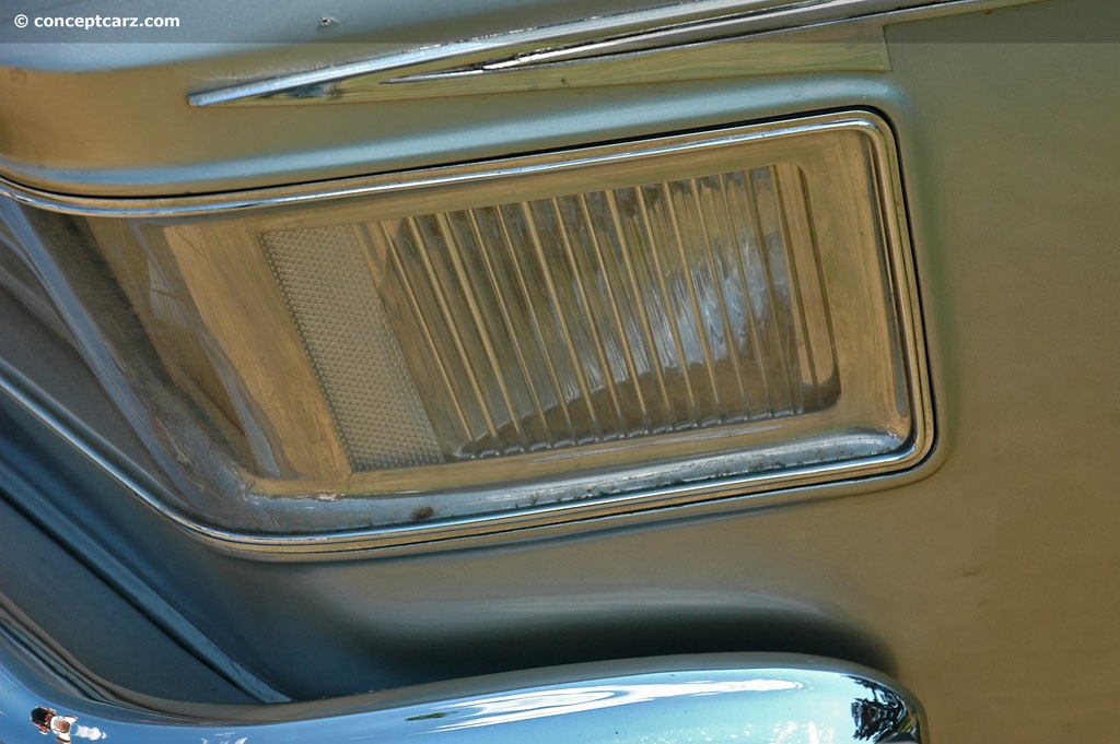 1971 Buick Riviera Silver Arrow III