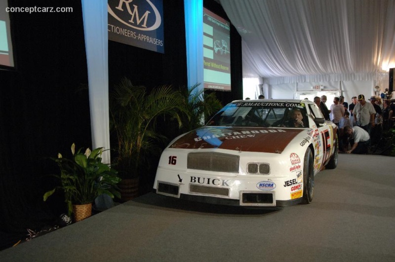 1989 Buick Regal NASCART Stock Car