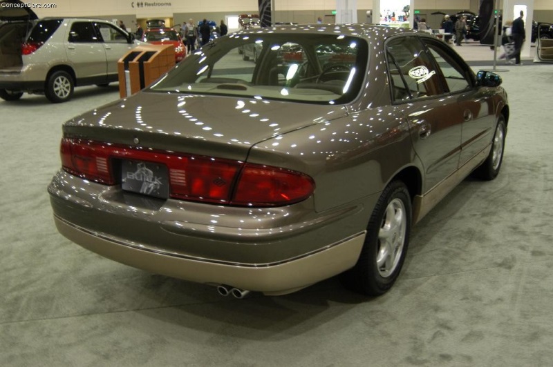 2004 Buick Regal
