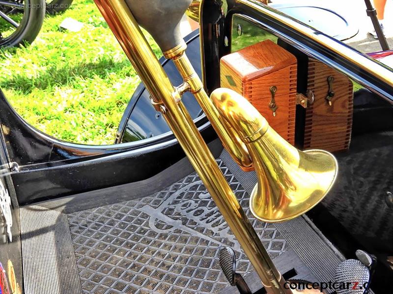 1906 Cadillac Model M