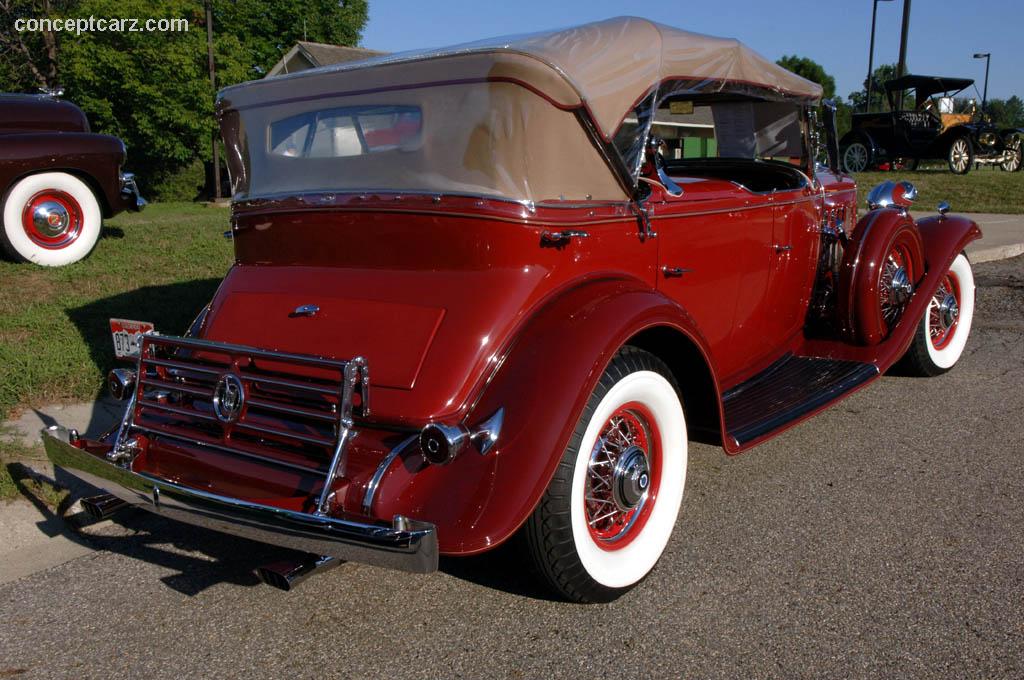 1932 Cadillac Series 370-B Twelve