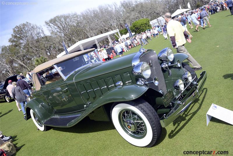 1932 Cadillac Series 452-B Sixteen