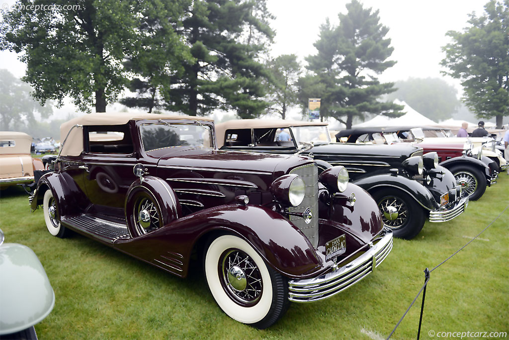 1933 Cadillac Series 452-C Sixteen