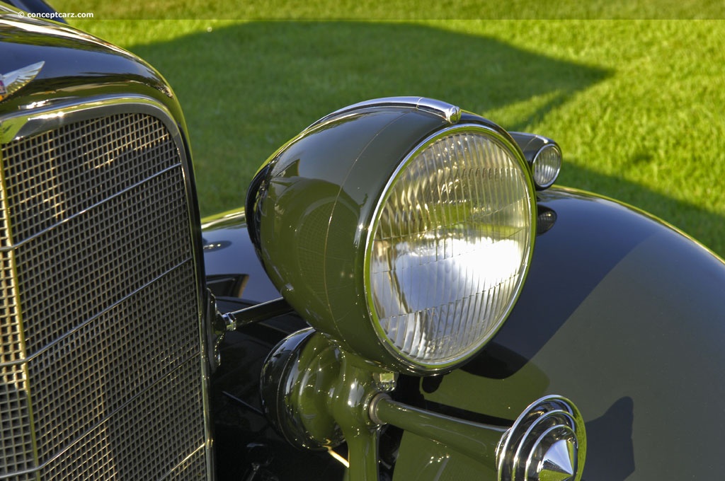 1933 Cadillac Series 452-C Sixteen