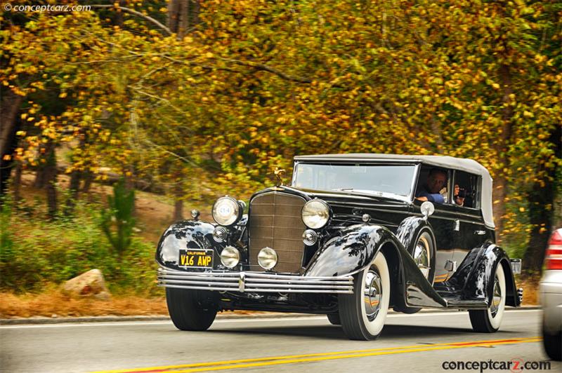 1933 Cadillac Series 452-C Sixteen vehicle information