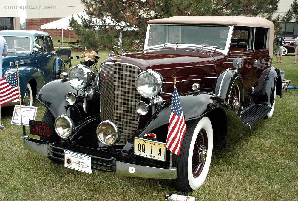 1933 Cadillac Series 355-C Eight