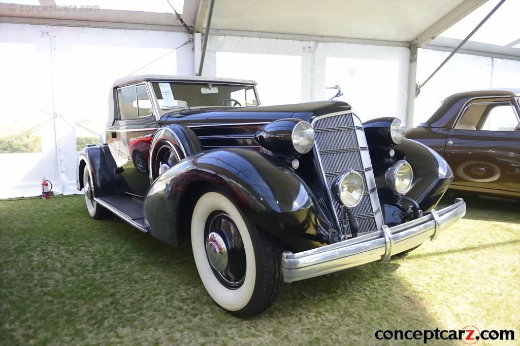 1935 Cadillac Model 355-D Eight