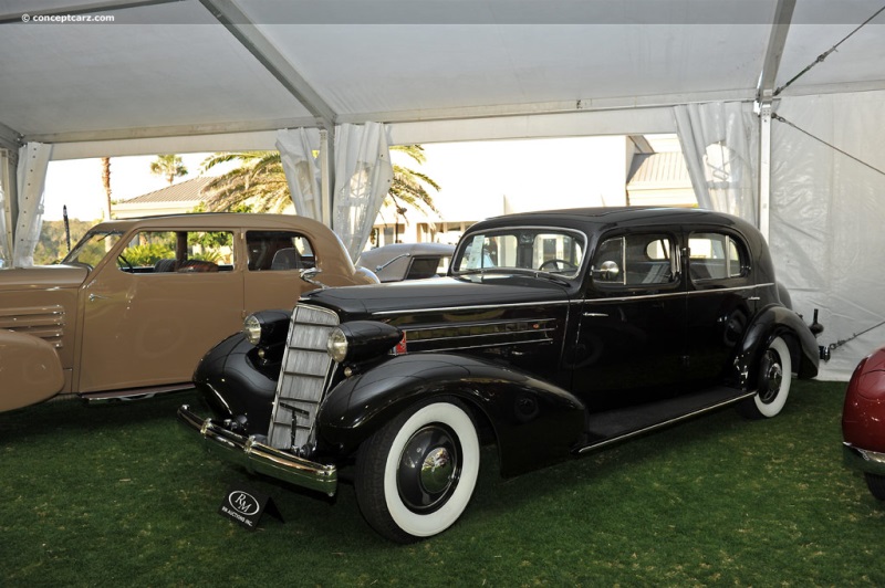 1935 Cadillac Model 355-D Eight