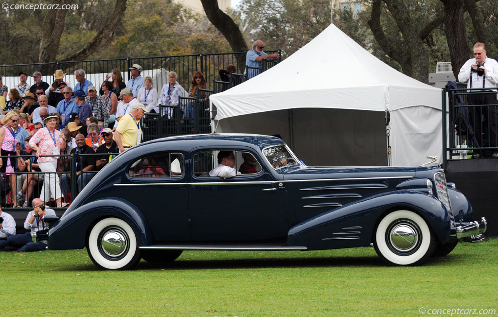 1936 Cadillac Series 90