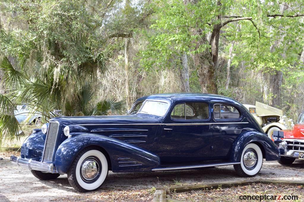 1936 Cadillac Series 90