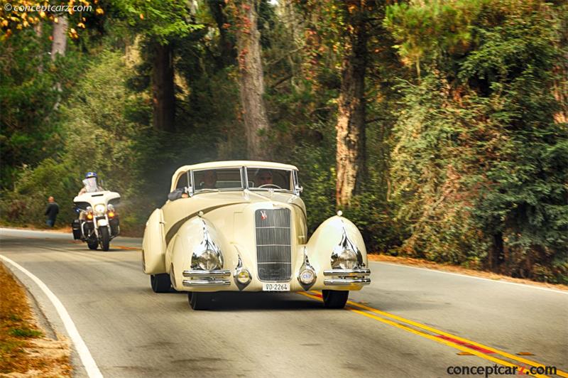 1937 Cadillac Series 90 V16