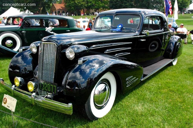 1937 Cadillac Series 90 V16