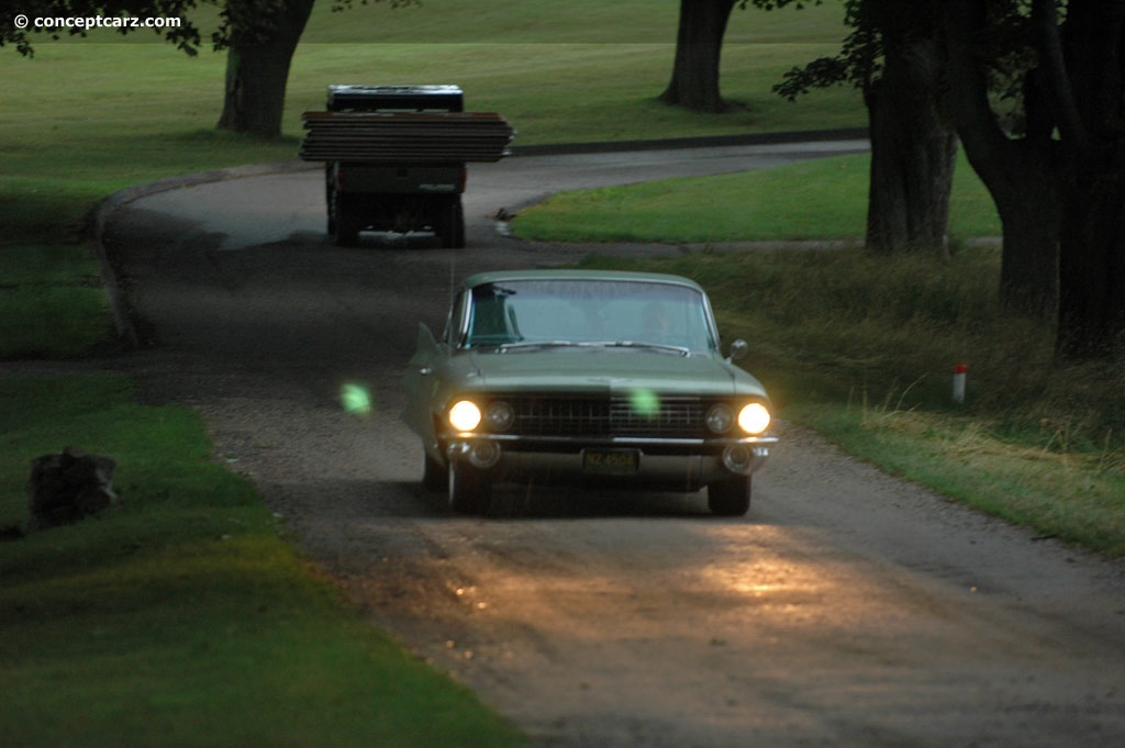 1961 Cadillac Series 62 DeVille