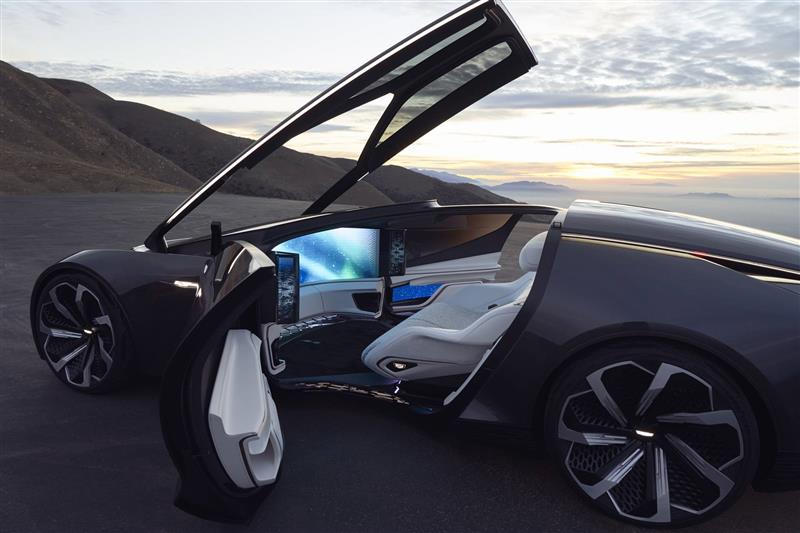 2022 Cadillac InnerSpace Autonomous Concept