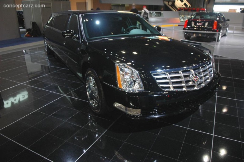 2006 Cadillac DTS Limousine