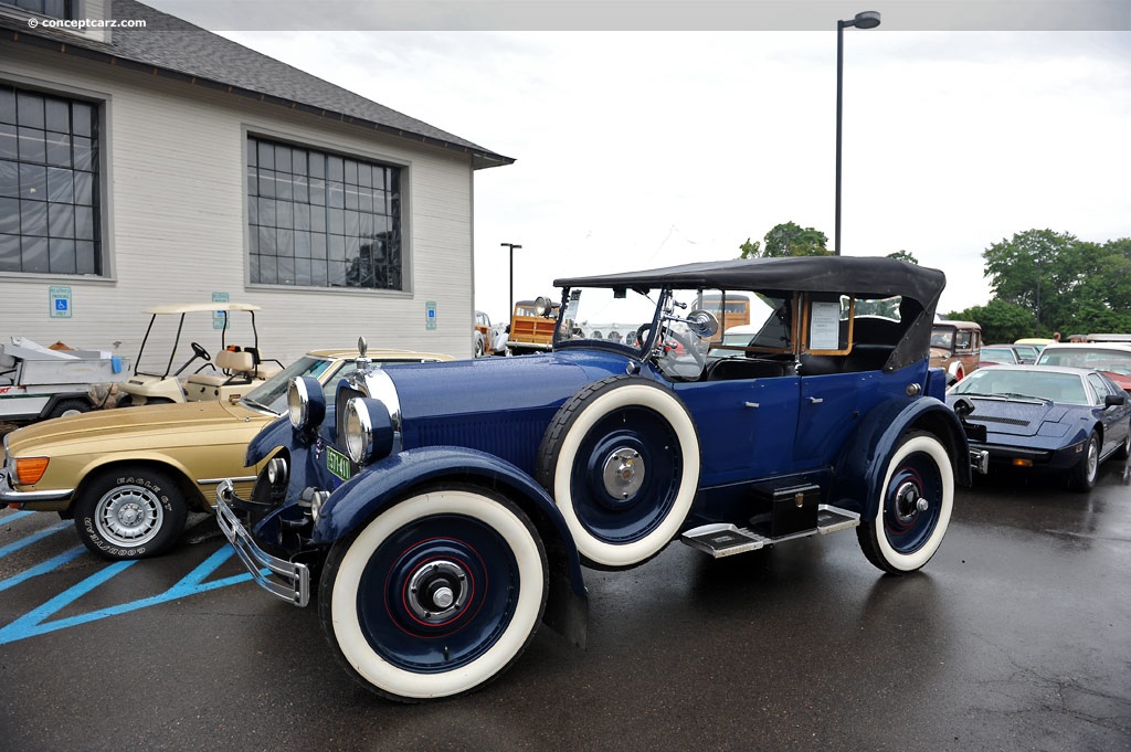 1923 Chandler Model 32