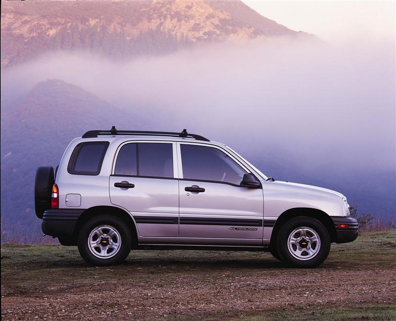 2000 Chevrolet Tracker