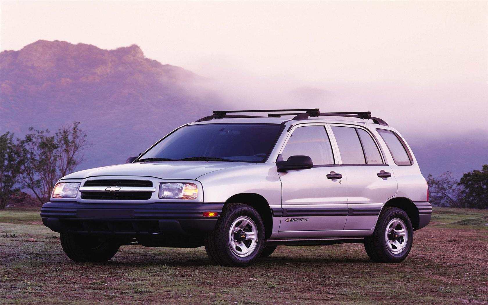 2000 Chevrolet Tracker