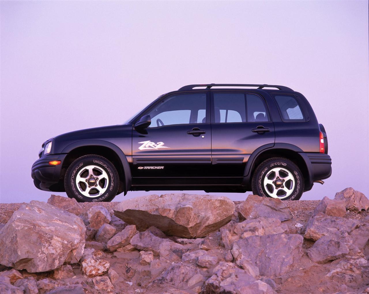 2004 Chevrolet Tracker