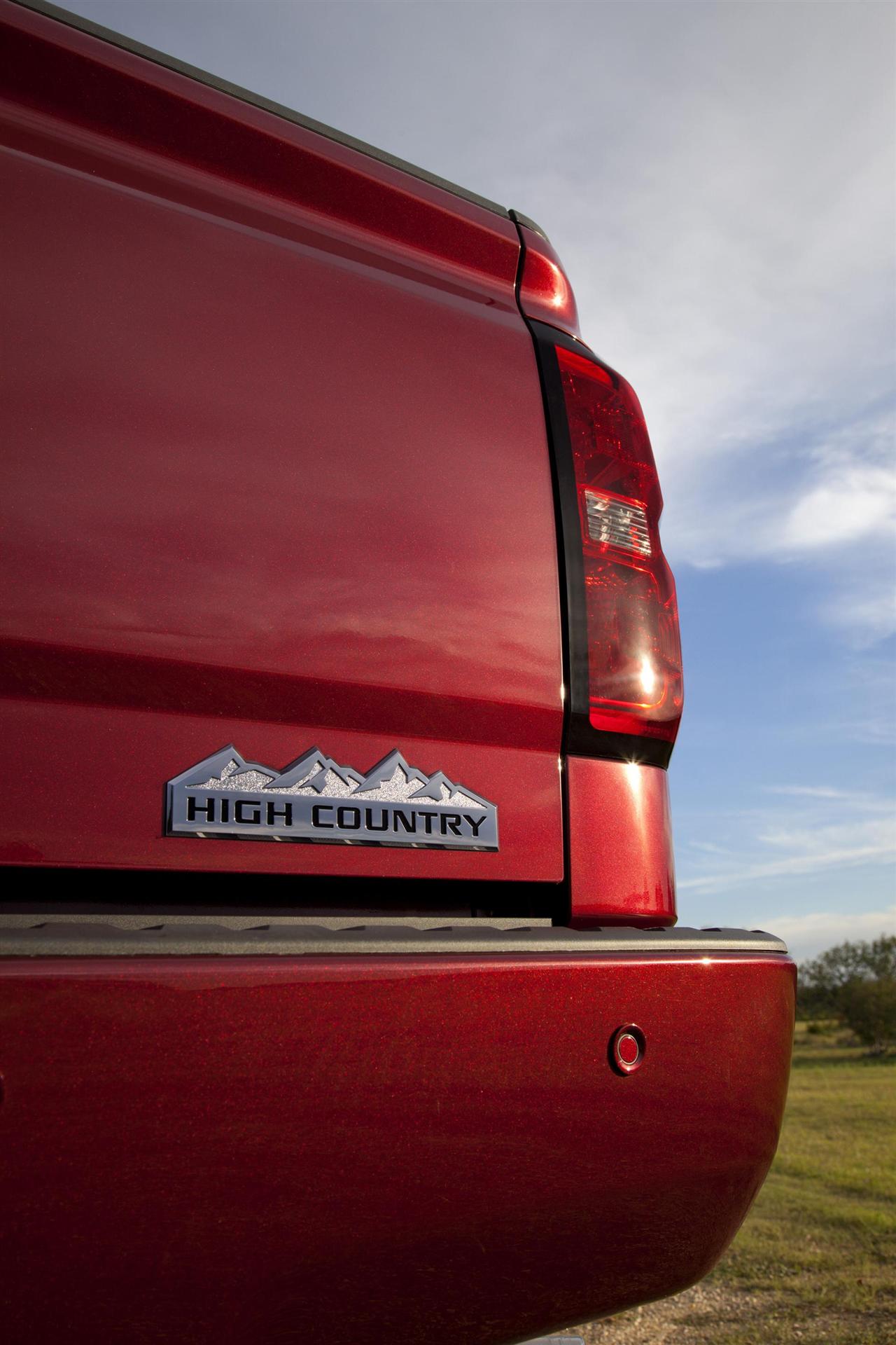 2013 Chevrolet Silverado High Country