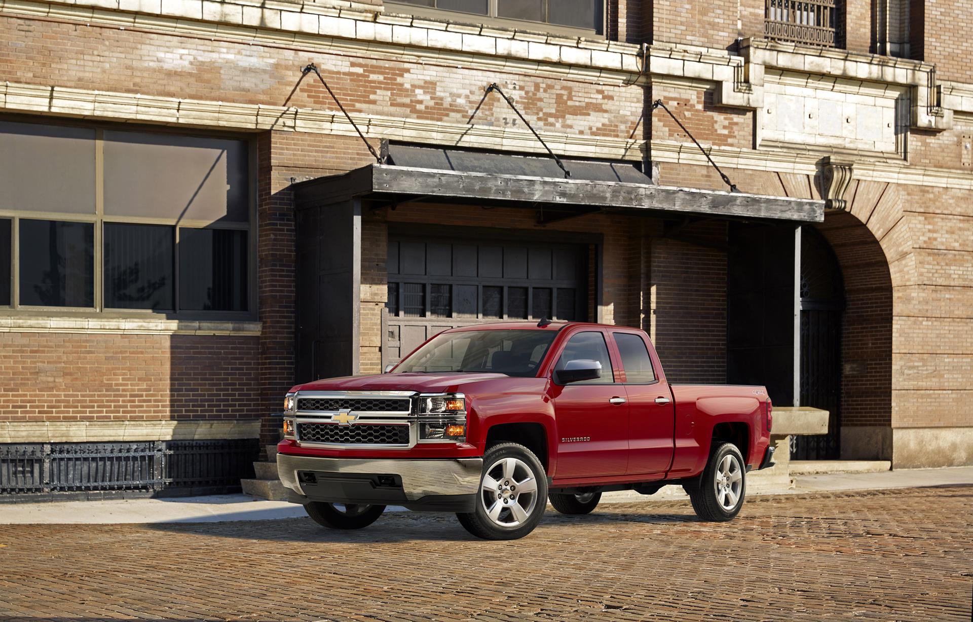 2015 Chevrolet Silverado 1500 Custom