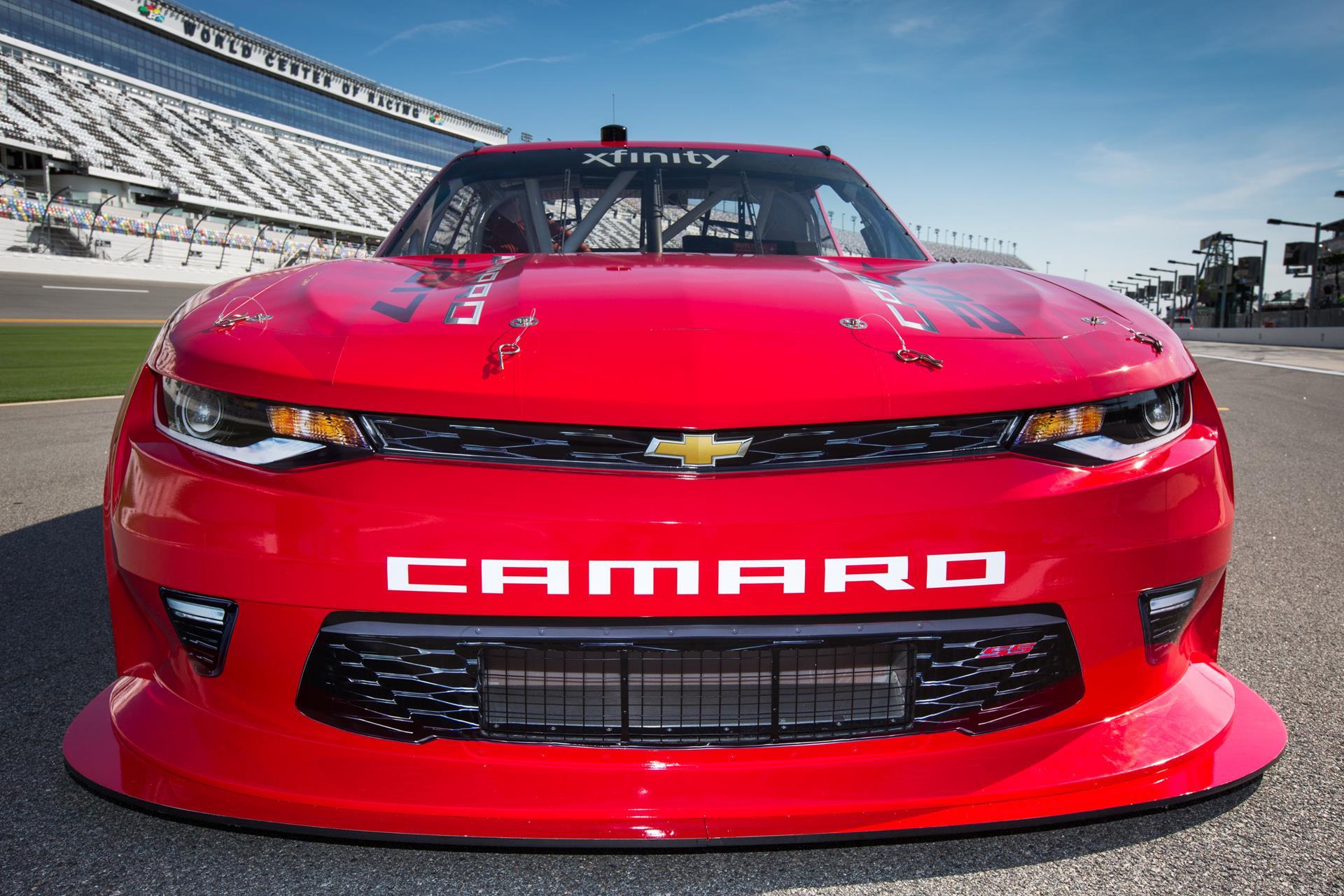 2017 Chevrolet Camaro NASCAR