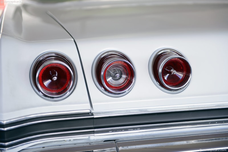 1965 Chevrolet Impala Series