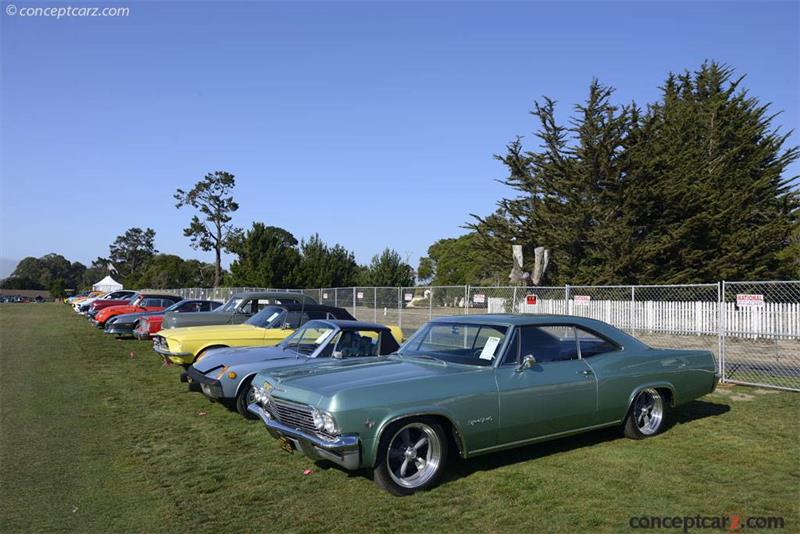 1965 Chevrolet Impala Series vehicle information