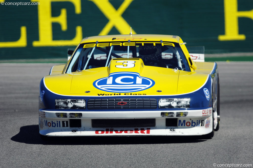 1990 Chevrolet Beretta background image