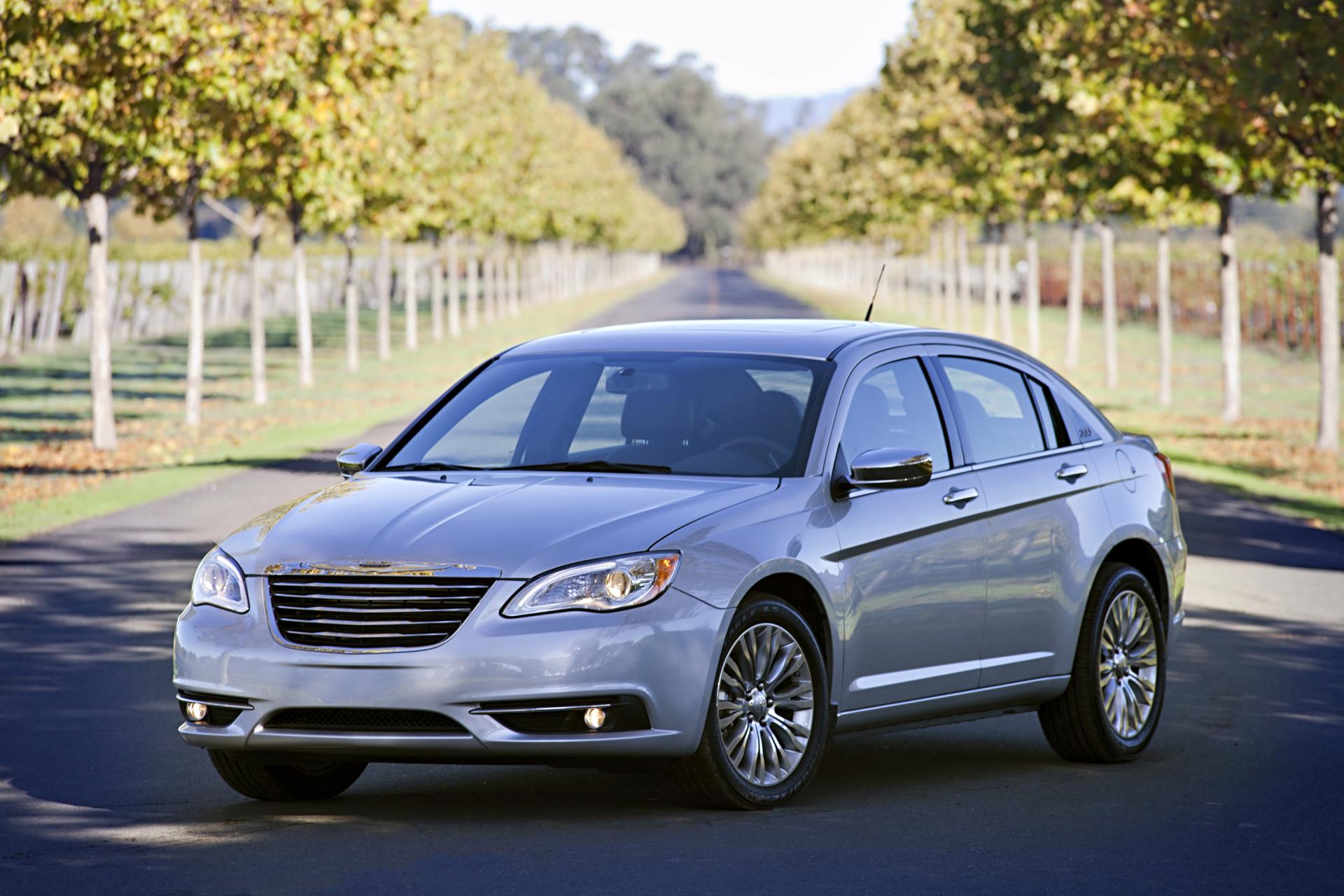 2012 Chrysler 200 News And Information Conceptcarz Com