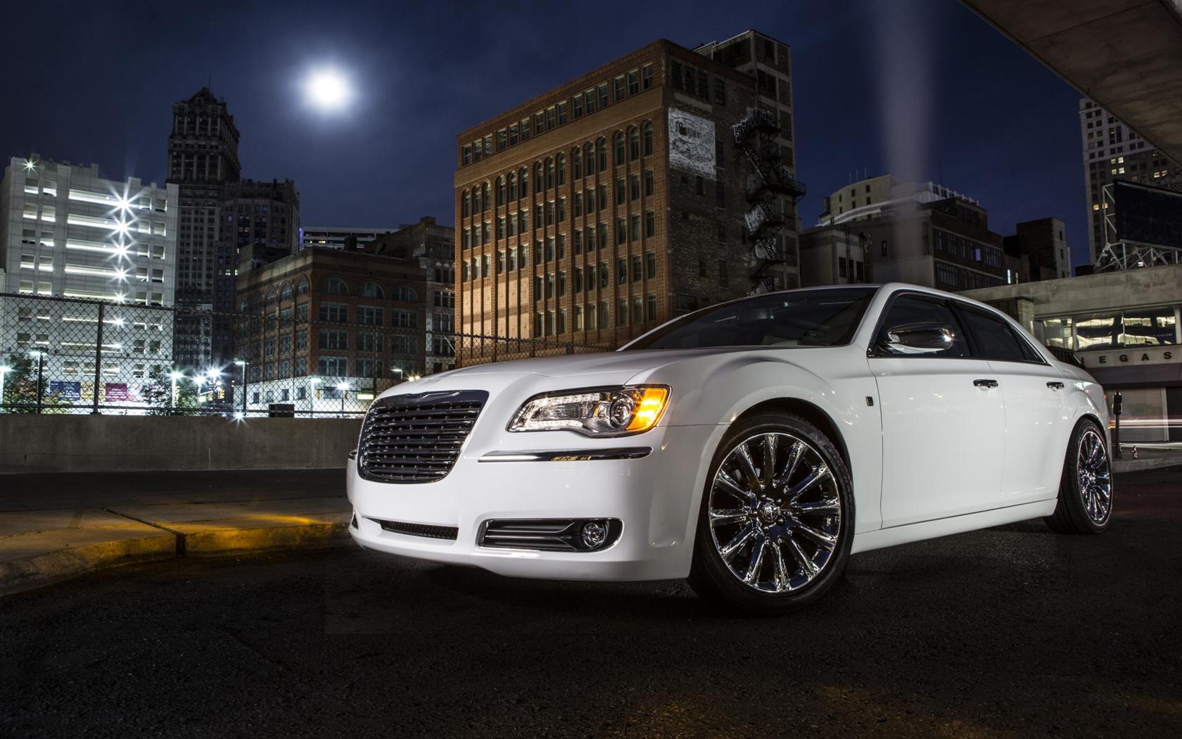 2013 Chrysler 300 Motown Edition