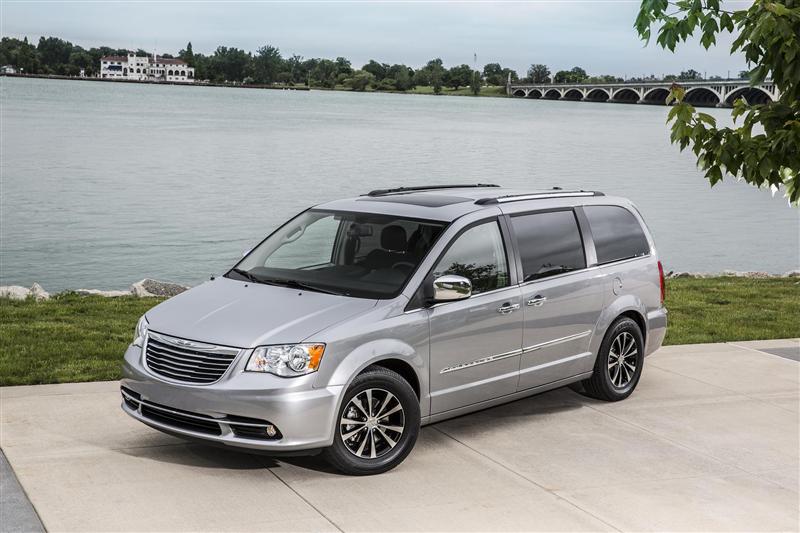 2015 Chrysler Town & Country