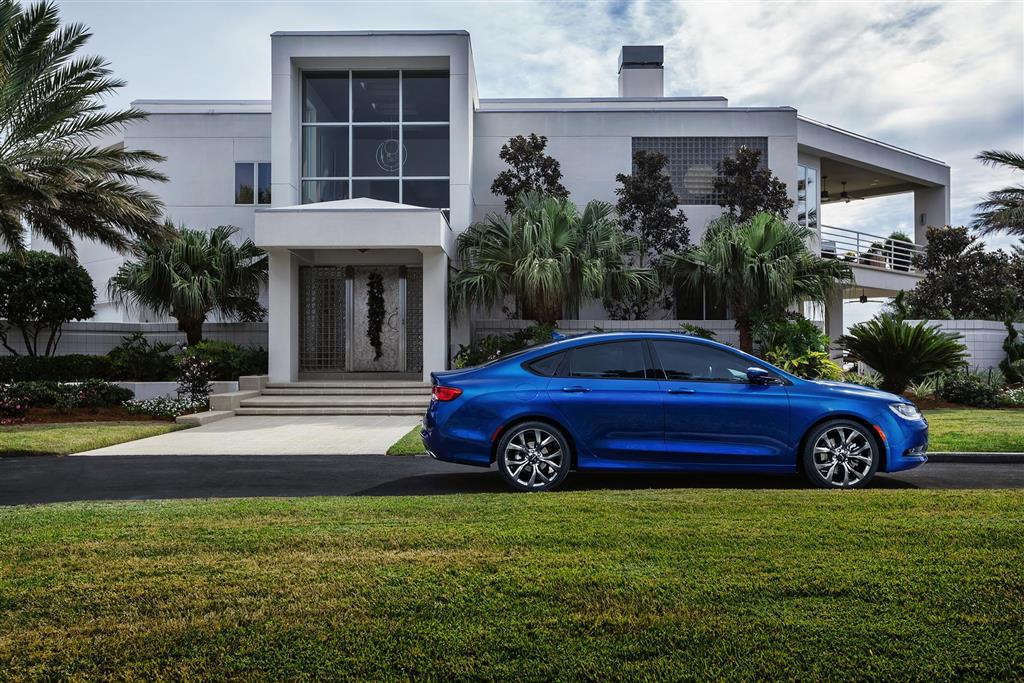 2016 Chrysler 200