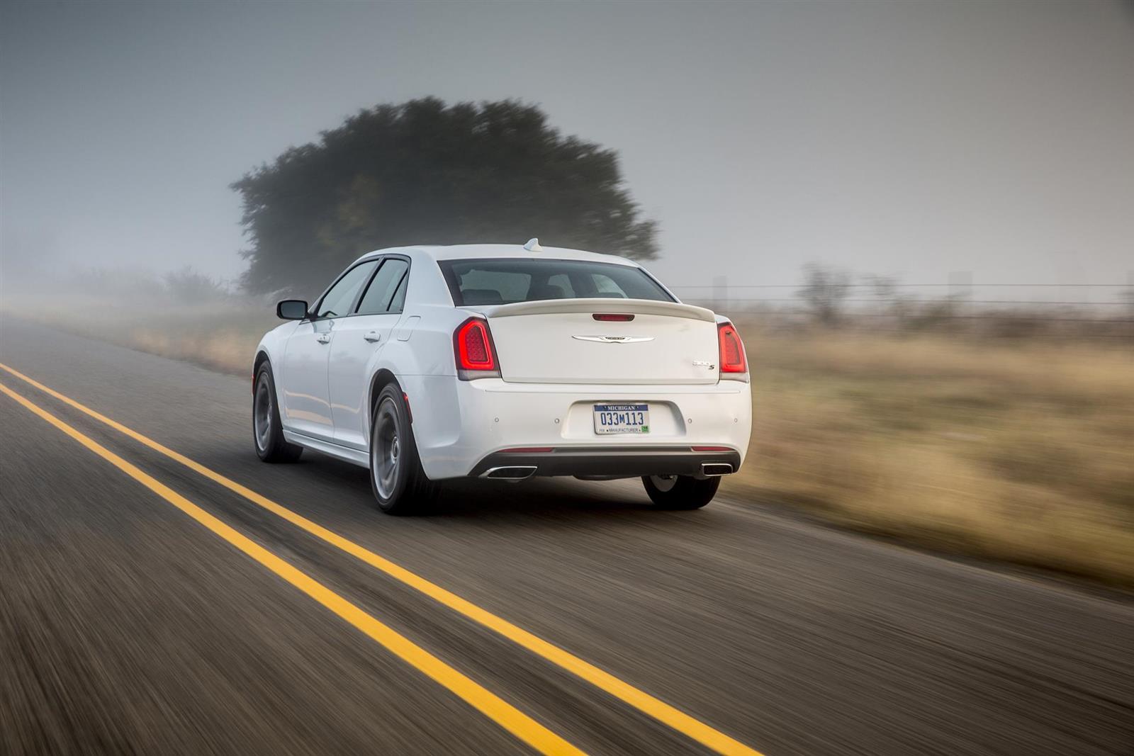 2016 Chrysler 300